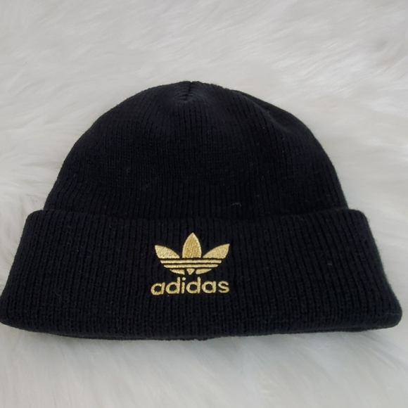 black and gold adidas beanie